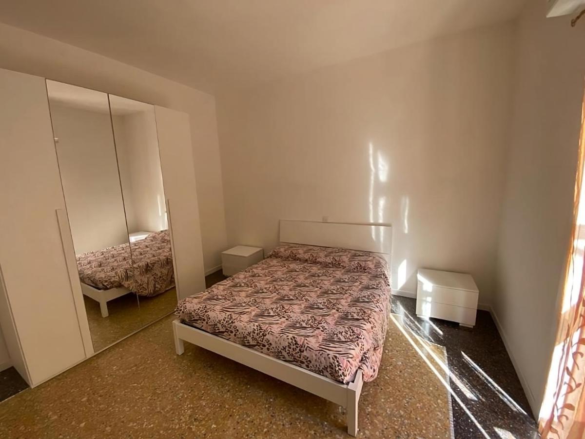 Gg Apartment Salò Eksteriør billede