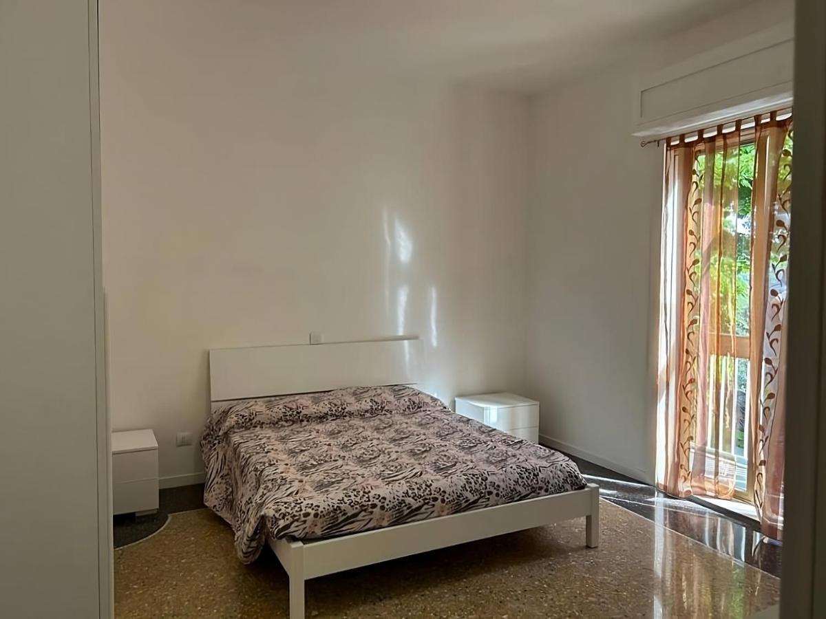 Gg Apartment Salò Eksteriør billede
